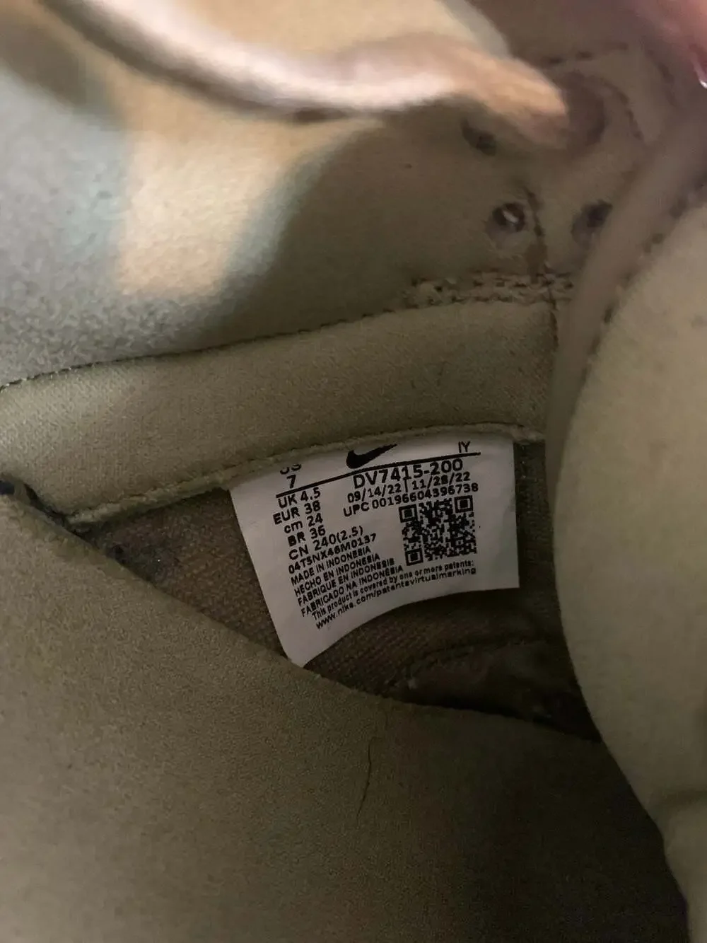 Nike Dunk Low PRM Neutral Olive Women Size 7